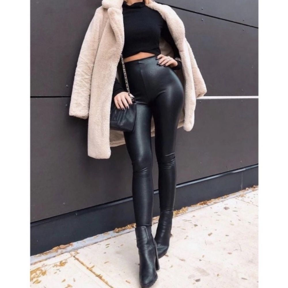COMMANDO Perfect Control Faux Leather Leggings in Black M NWOT